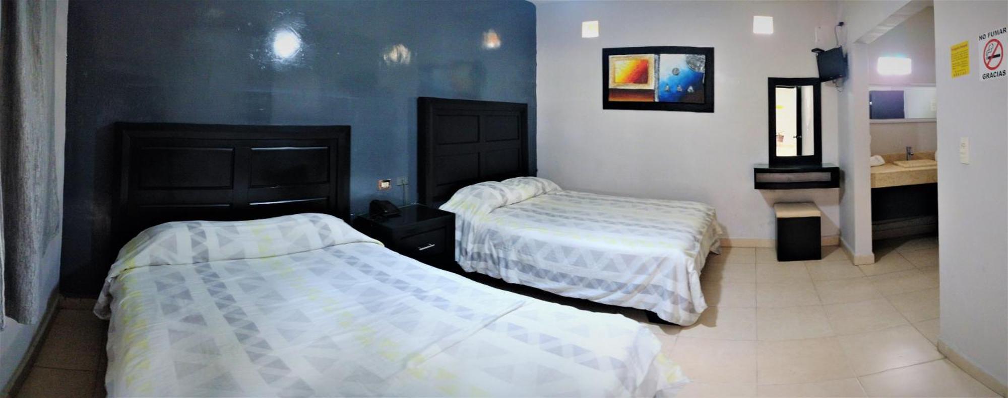Laguna Inn Torreón Екстериор снимка