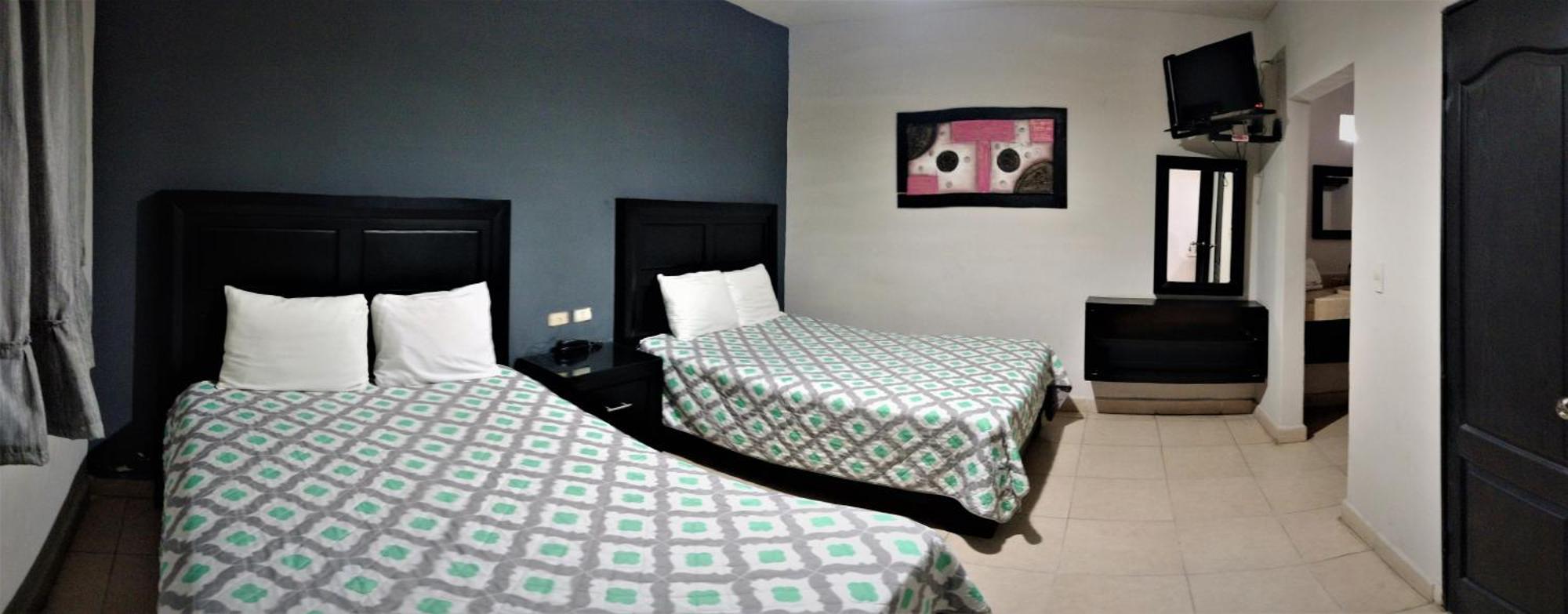 Laguna Inn Torreón Екстериор снимка