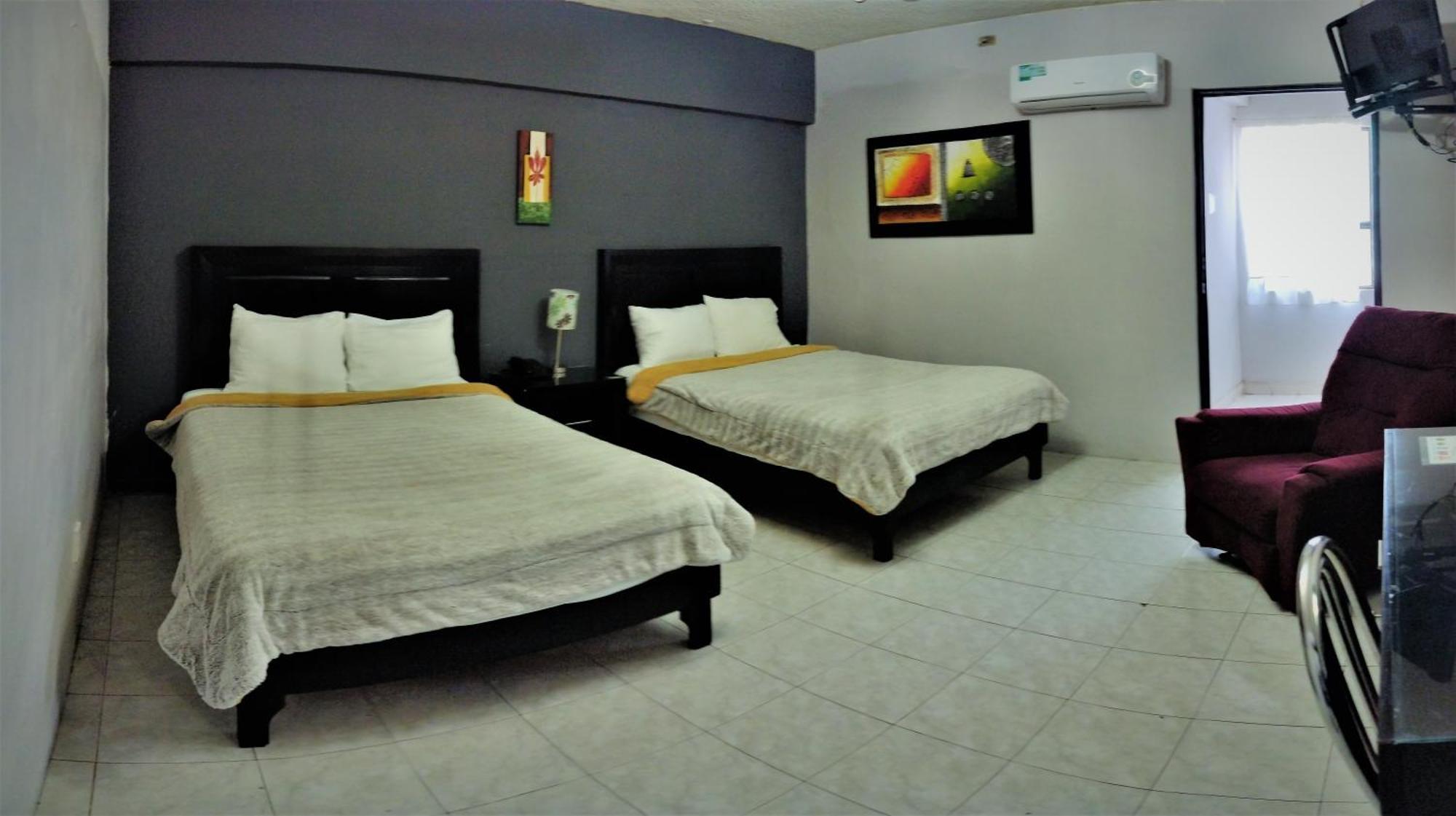 Laguna Inn Torreón Екстериор снимка